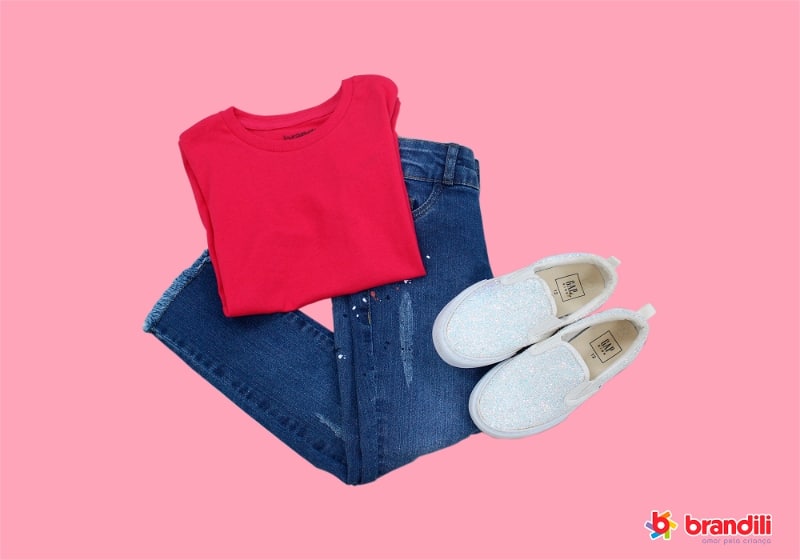 look infantil calça com camiseta