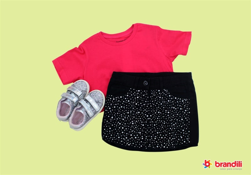 look infantil blusa e saia